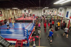Latihan boxing dan muay thai peluang usaha 2025
