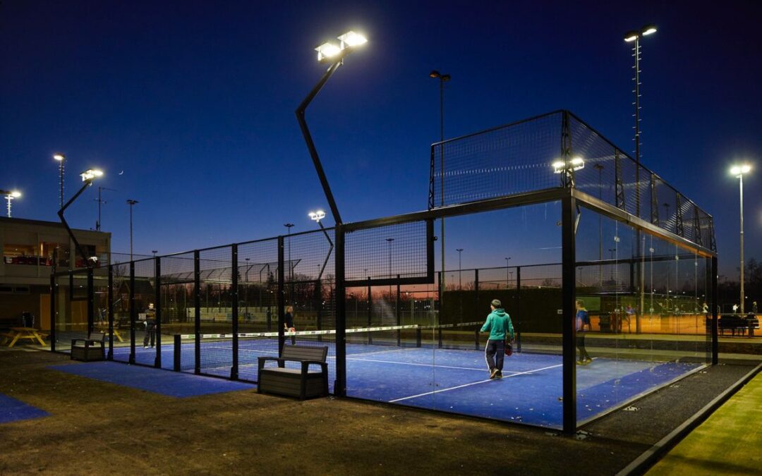 Simulasi Keuntungan Padel Court Jika Buka 24 Jam: Apakah Layak?
